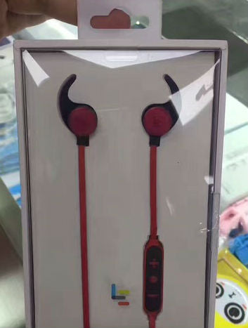 iPX5 Sports Earphones with Mic